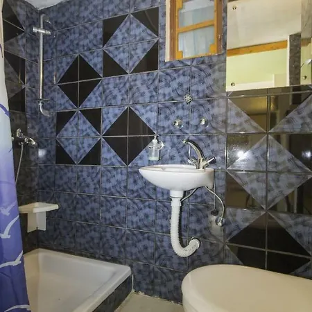 Rasopasno 2 مالينسكا