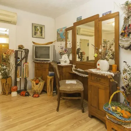 Rasopasno 2 * مالينسكا