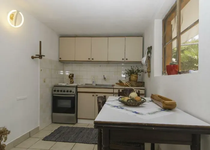 Rasopasno 2 Apartamento *