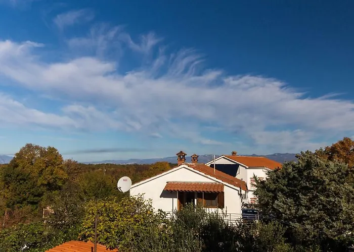 Rasopasno 2 Apartamento