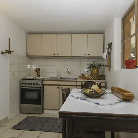 Rasopasno 2 Apartamento *